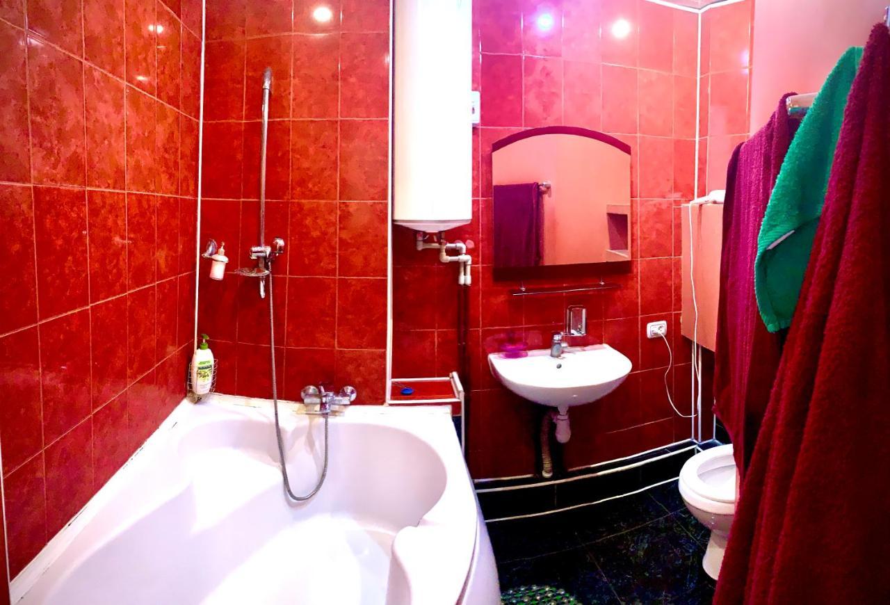 One-Bedroom Apartment On Gagarina Харків Екстер'єр фото